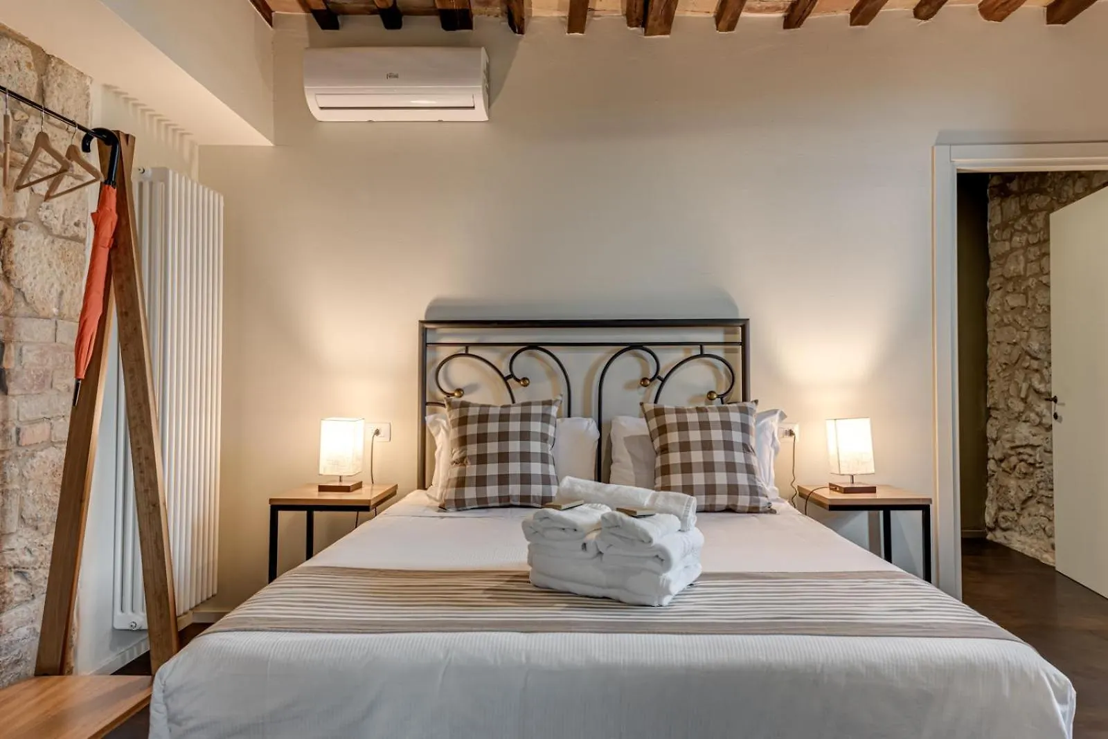 Frühstückspension Borgo Medievale San Quirico D'Orcia B&B - Capitano Collection - Albergo Diffuso Italien